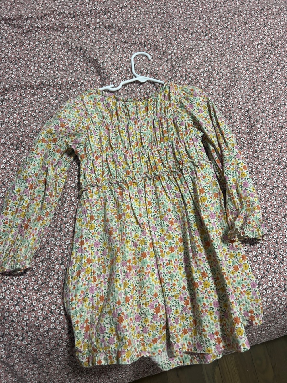 Zara girls Floral Long-Sleeve Dress in Yellow, Pink, Green size 6